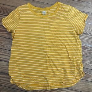 Old Navy Basic T